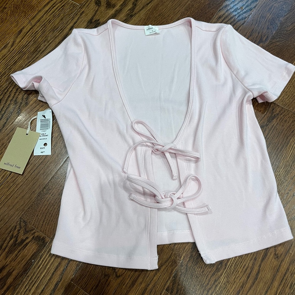 NWT Aritzia Wilfred Free tie front top